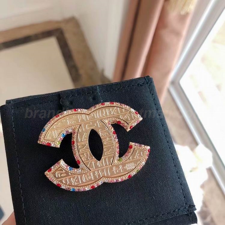 Chanel Brooch 443